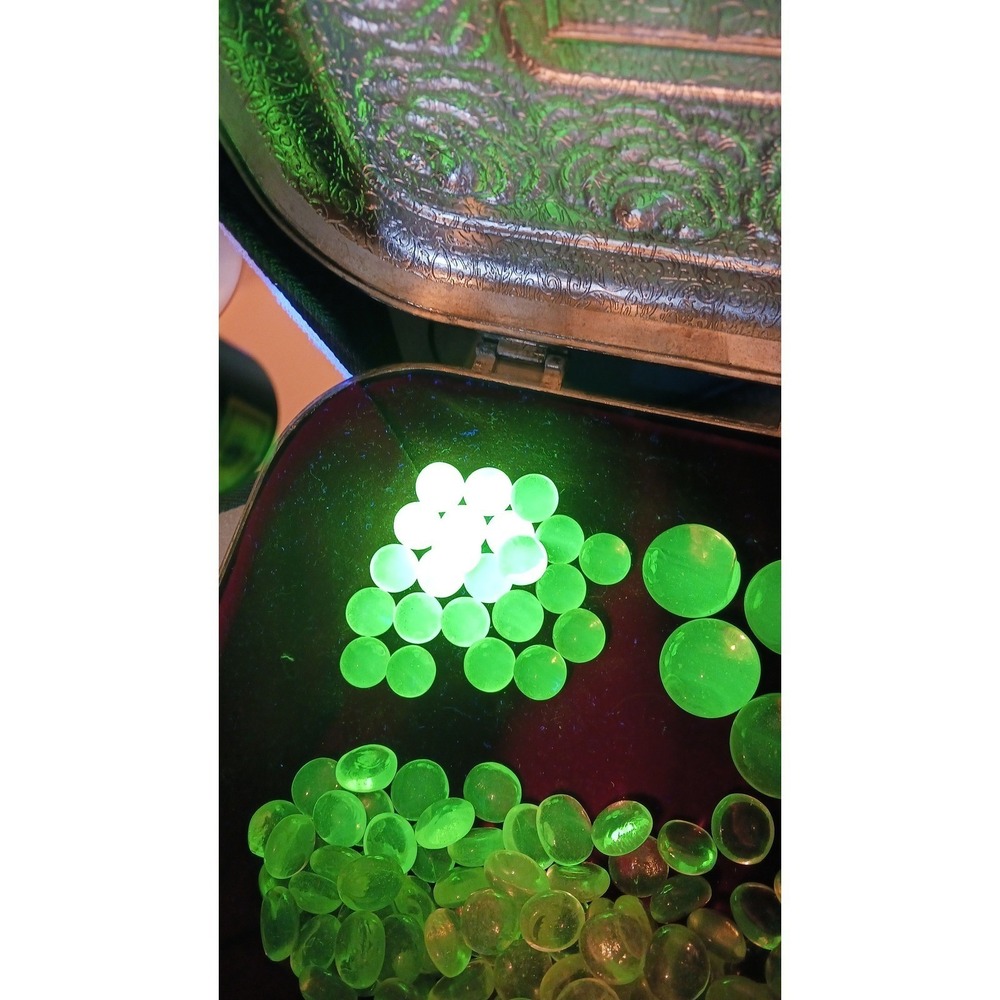 374. ONE Vaseline uranium glass 1/2" peewee marble